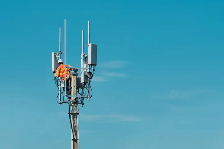Wireless communications tower and antenna equipment